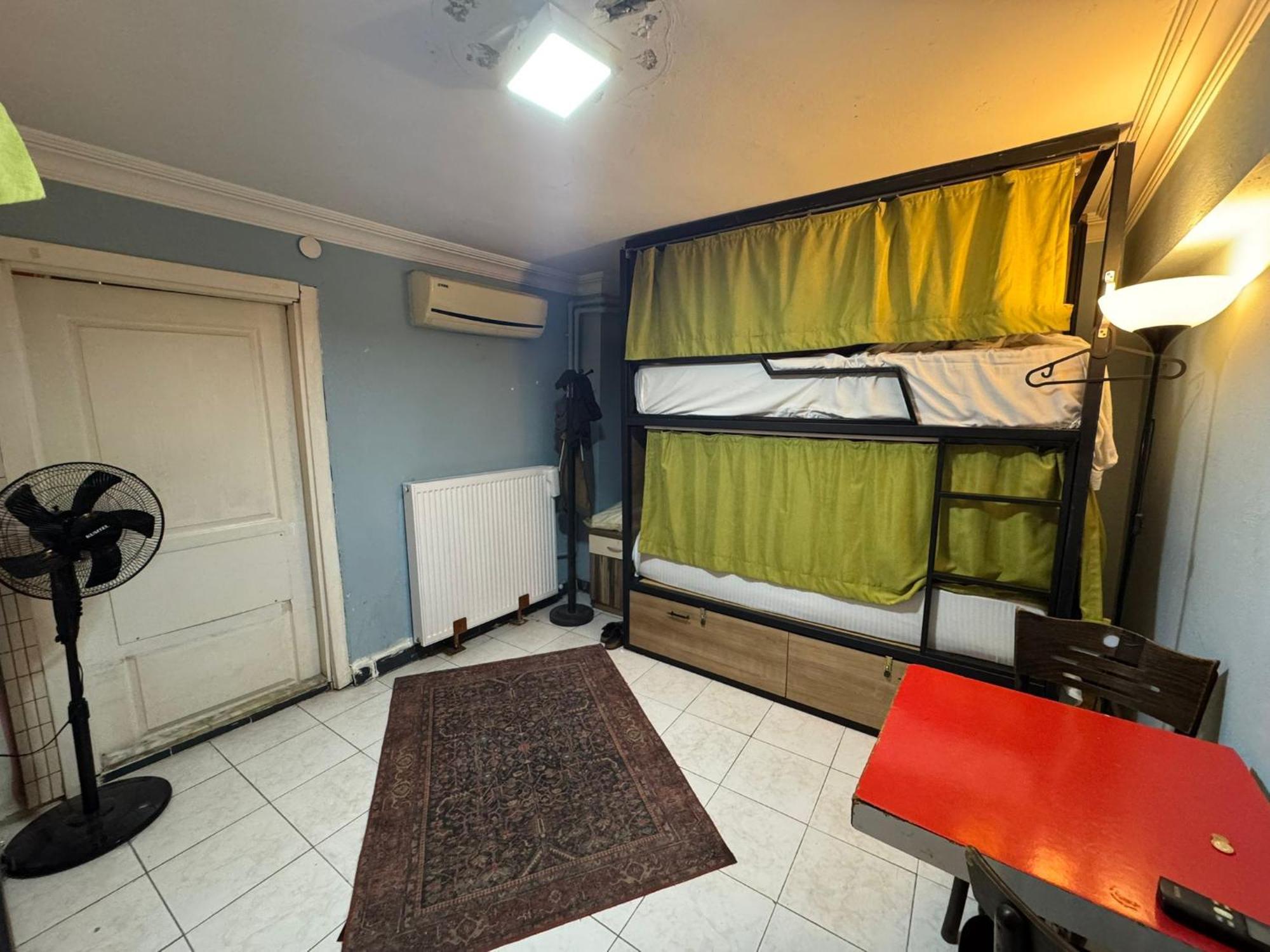 Yolo Hostel - Istanbul — Fotos 1